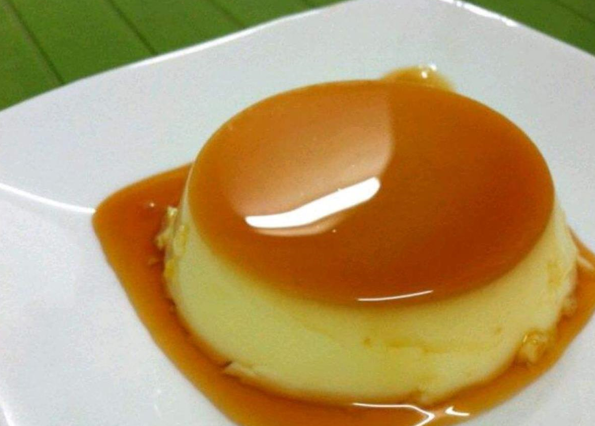 自制网红焦糖布丁,1瓶牛奶,2颗鸡蛋,不用烤箱就能做,嫩滑_做法_表面