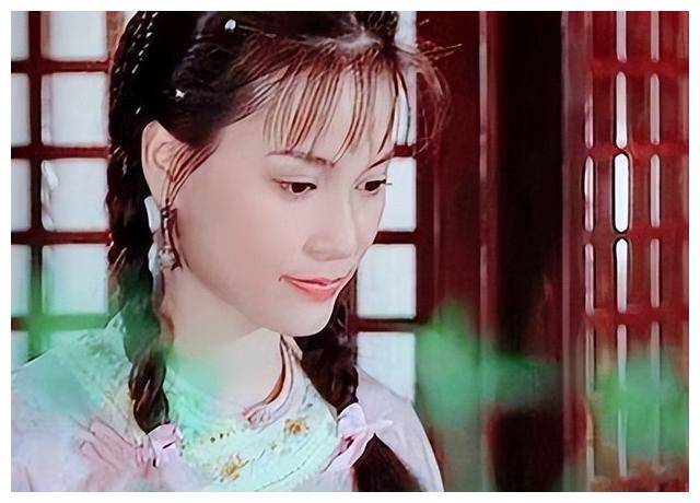 除了罗兆辉,樊亦敏的感情生活还与演员何宝生有着千丝万缕的联系.