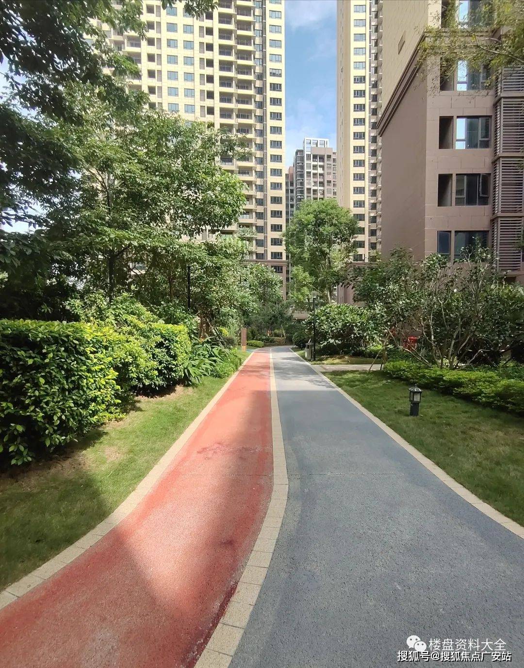 样板房展示:中山南头「长虹·华悦府」售楼处电话:400-9696-334【售楼