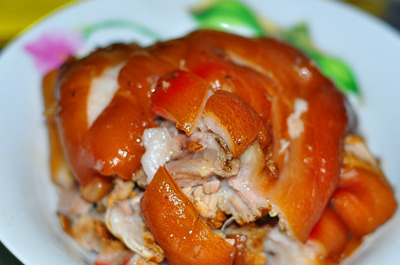 原创肘子这样做年夜饭里少不了的美味