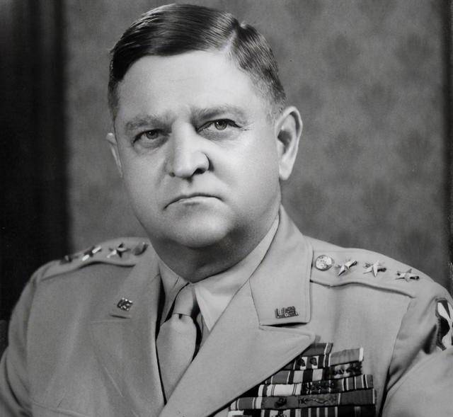 原创巴顿嘴里那个最棒的杂种小子却惨死在猪队友车轮下