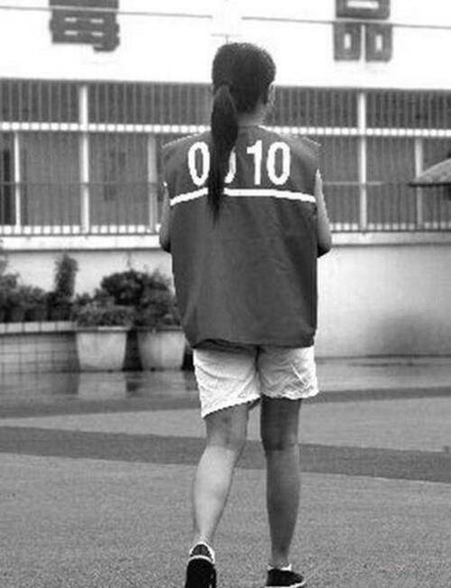 四川90后美女毒枭,20岁被判死刑,临别前提一要求被狱方拒绝_叶乔_母亲