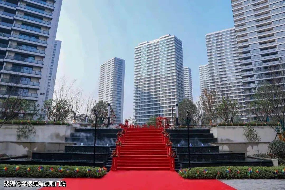 杭州临安滨湖天地 (临安滨湖天地)_房价_售楼热线_户型图_交通地铁