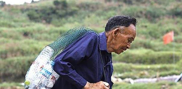 原创7旬老人1天失去三子留下60多万债务人走账还在