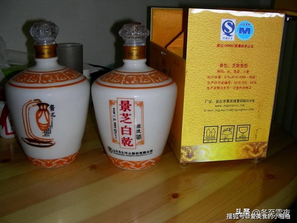 原创烟酒店明明很冷清为何也天天开门行家他们赚钱有这3个门道