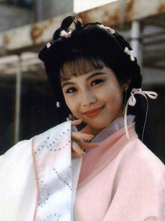 原创谁说杨丽坤之后再无美人80年代这9位女星的颜值同样很惊艳