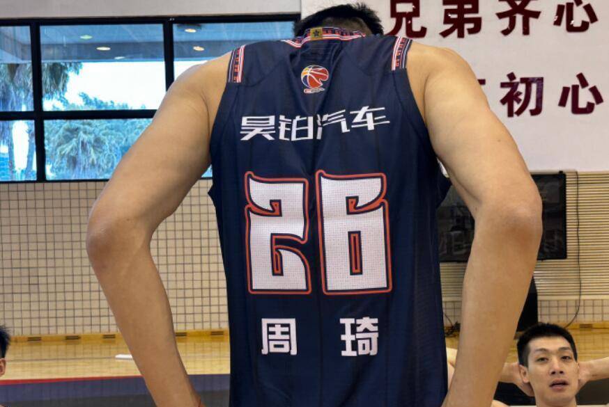 周琦为什么打得这么好?周琦说出了心里话_比赛_广东_进攻