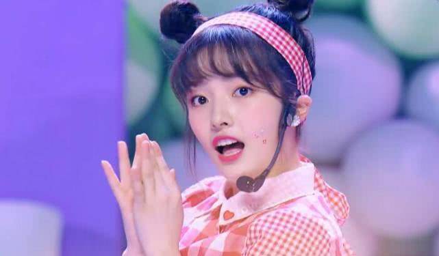 朱林雨表演有点甜有谁注意蔡徐坤的反应粉丝不吃醋