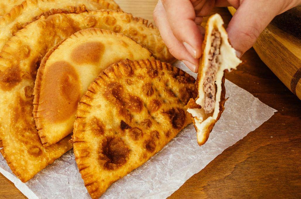 原创俄罗斯的传统街头美食都有哪些带你看看地道的俄式小吃