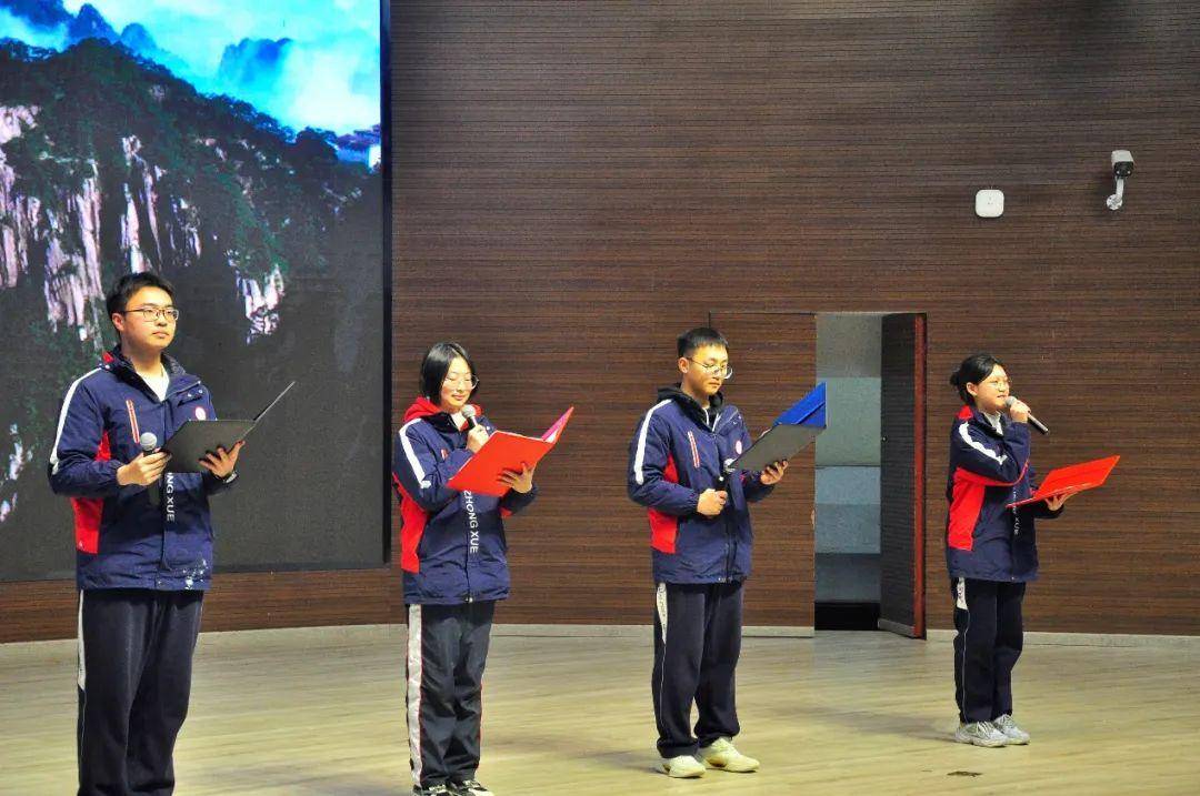 成都四十九中每一个都是黑马每一种进步都被表彰