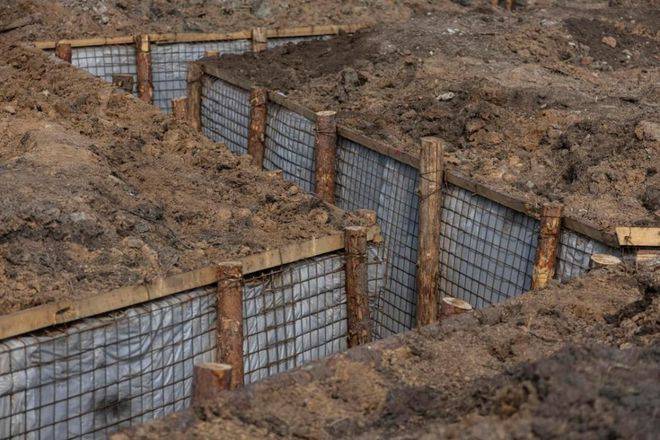 乌克兰国防部展示了扎波罗热新防线:龙牙,战壕,碉堡,固若金汤