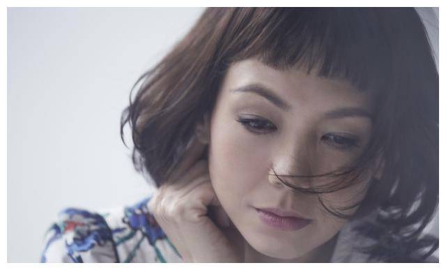 陈洁仪:唱歌是一辈子的热爱,跟随内心的声音,感受音乐的魅力_生活_演