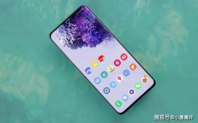 凭借着骁龙865移动平台强悍的性能加持,让三星s20 ultra跑分高达60万