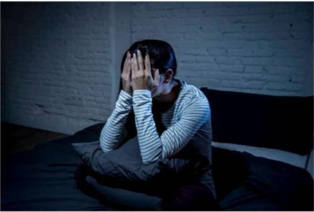 严重失眠整夜不眠怎么治疗如何恢复安稳的睡眠