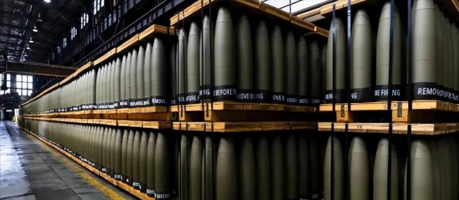 一些分析人士认为,在现代化武器系统日益普及的今天,炮弹的数量和质量