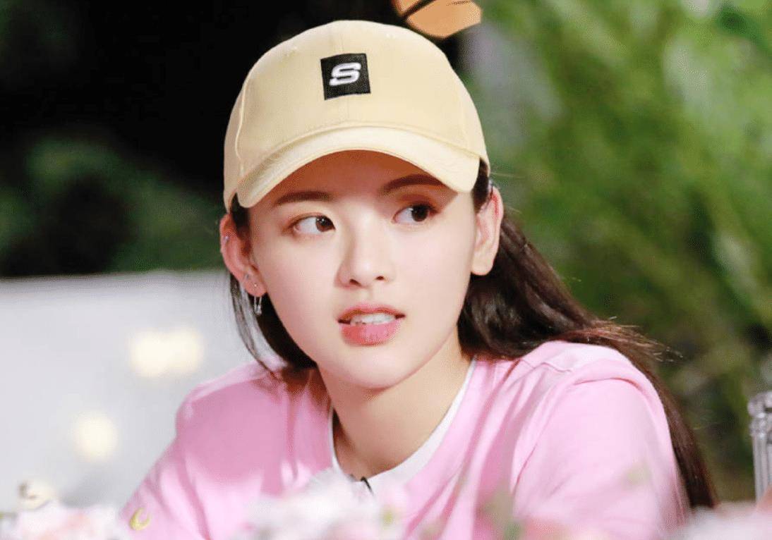 原创不管杨超越演得行不行都不该被说占用了真正热爱演戏的人资源