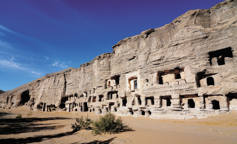 "时代新颜:段元诚莫高窟的现代艺术之光"_传统_建筑_的设计
