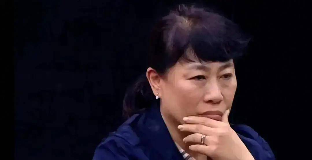 王芳到底何许人也,能让姚明自愧不如?_郑薇_工作_队友