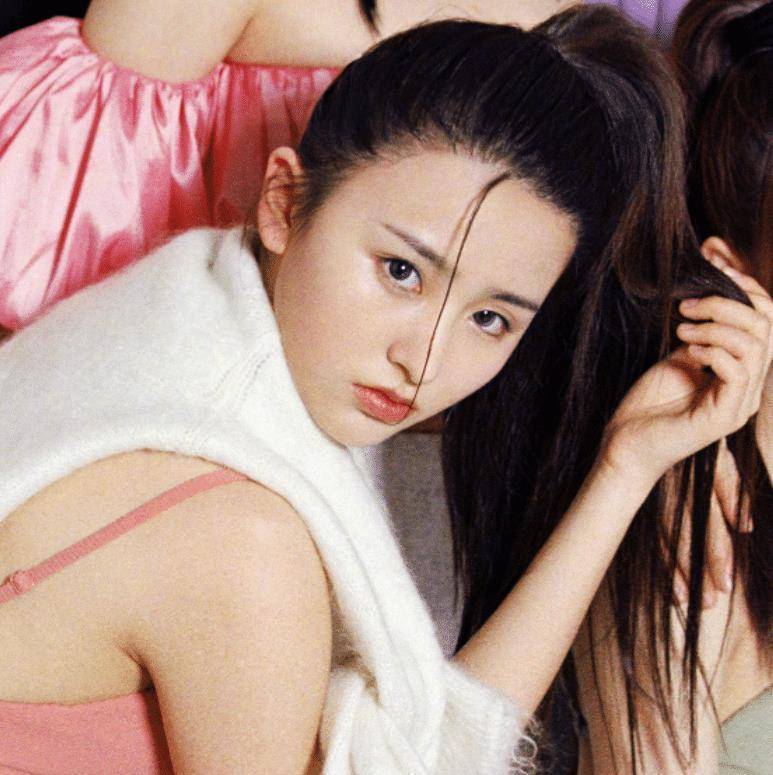 青2学员这次不化浓妆了虞书欣许佳琪温柔金子涵却厉害了