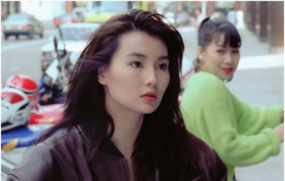 原创张曼玉滥情三十年十几任男友为何一生逐爱却孤独终老