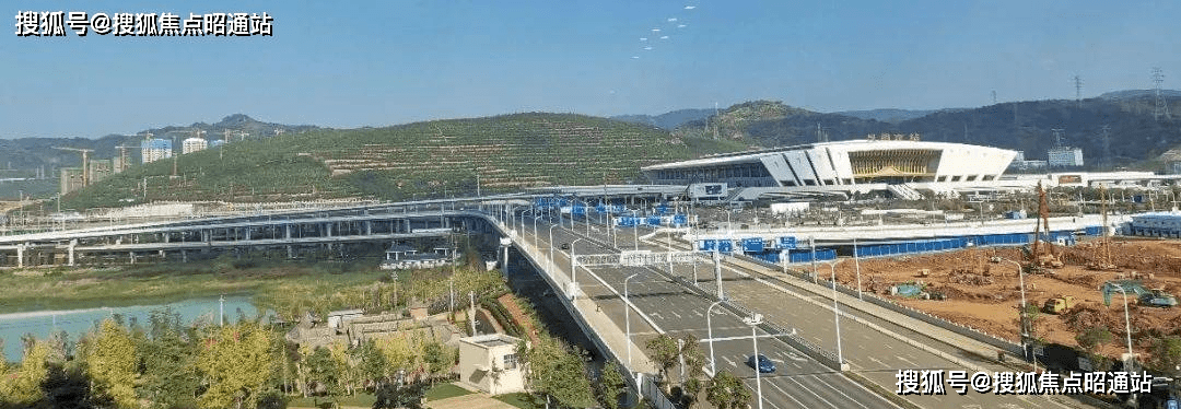 高绿化,低密度,品质住宅,南北通透,多面采光交通配套:地铁1号线白龙潭