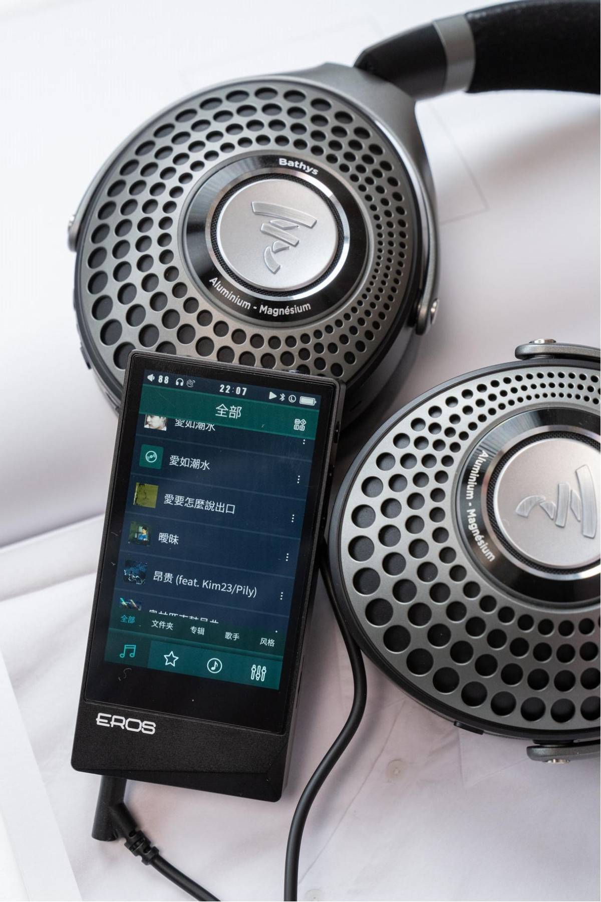 原创法国劲浪focalbathys深海潜艇蓝牙乌音乐发烧友的耳机新宠