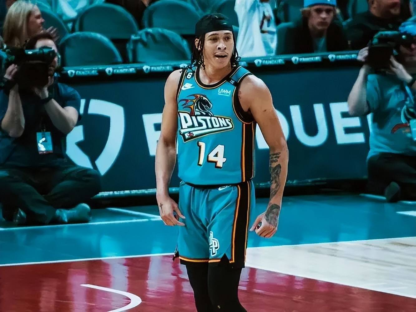 原创rj汉普顿有机会成长为联盟中很受欢迎的大个子控球者