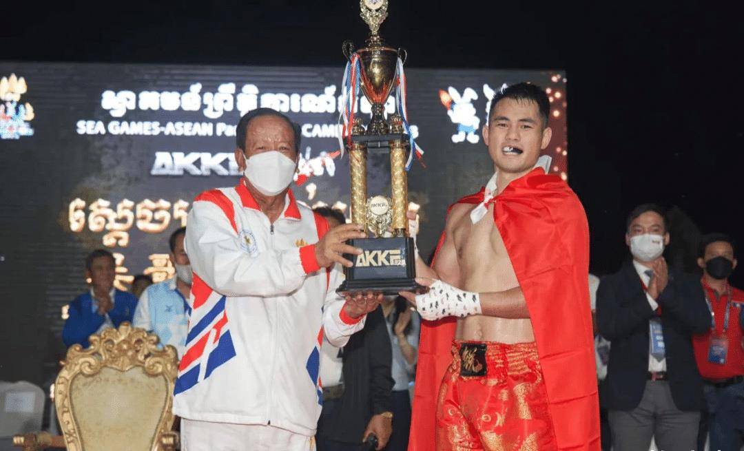 魏锐杀进one冠军赛!_比赛_对手_量级