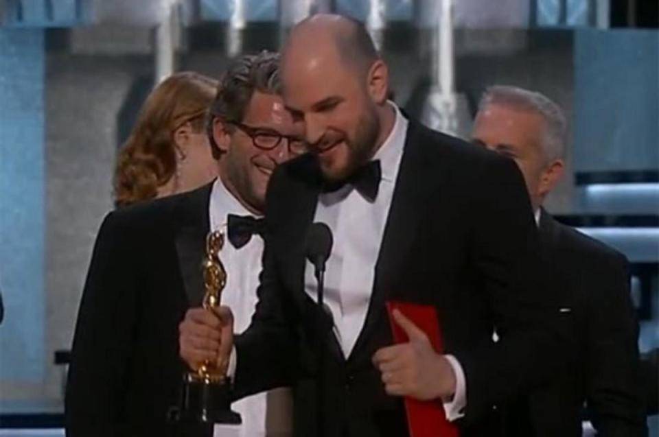 原创本届奥斯卡赵喜娜全裸颁奖众星反应如何精彩表情一网打尽