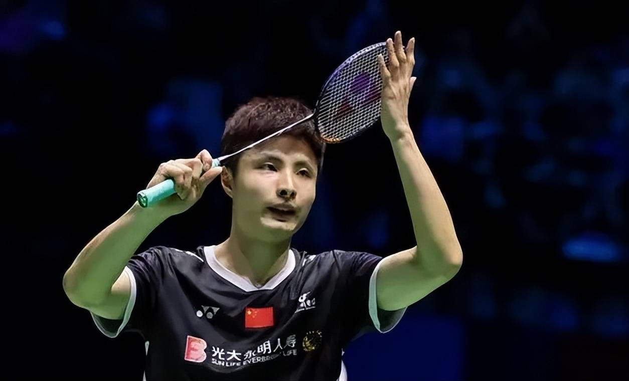 石宇奇:无数球迷心中的传奇,称他为国羽男单"一哥"._羽毛球_骄傲_国家