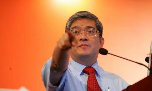 原创经济学家郎咸平中国的保险全都是骗人的这是怎么回事