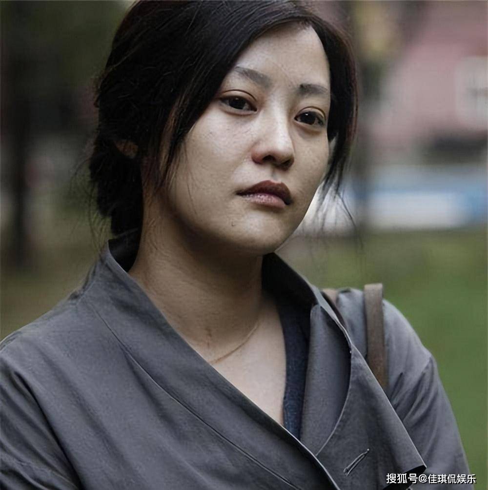 原创不要看如今的郝蕾不修边幅当年的她漂亮到高圆圆都被比下去了