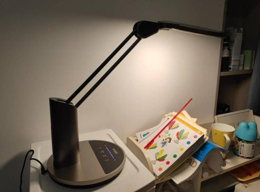 照明灯具十大排名有哪些?揭秘护眼台灯十大品牌,小白直接可以入