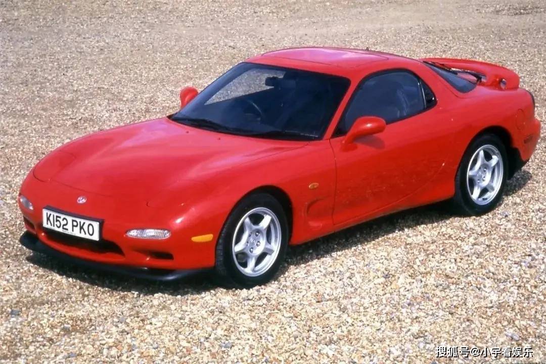 拥有独特的转子发动机,1995年马自达rx-7参与《速度与激情》拍摄_搜狐