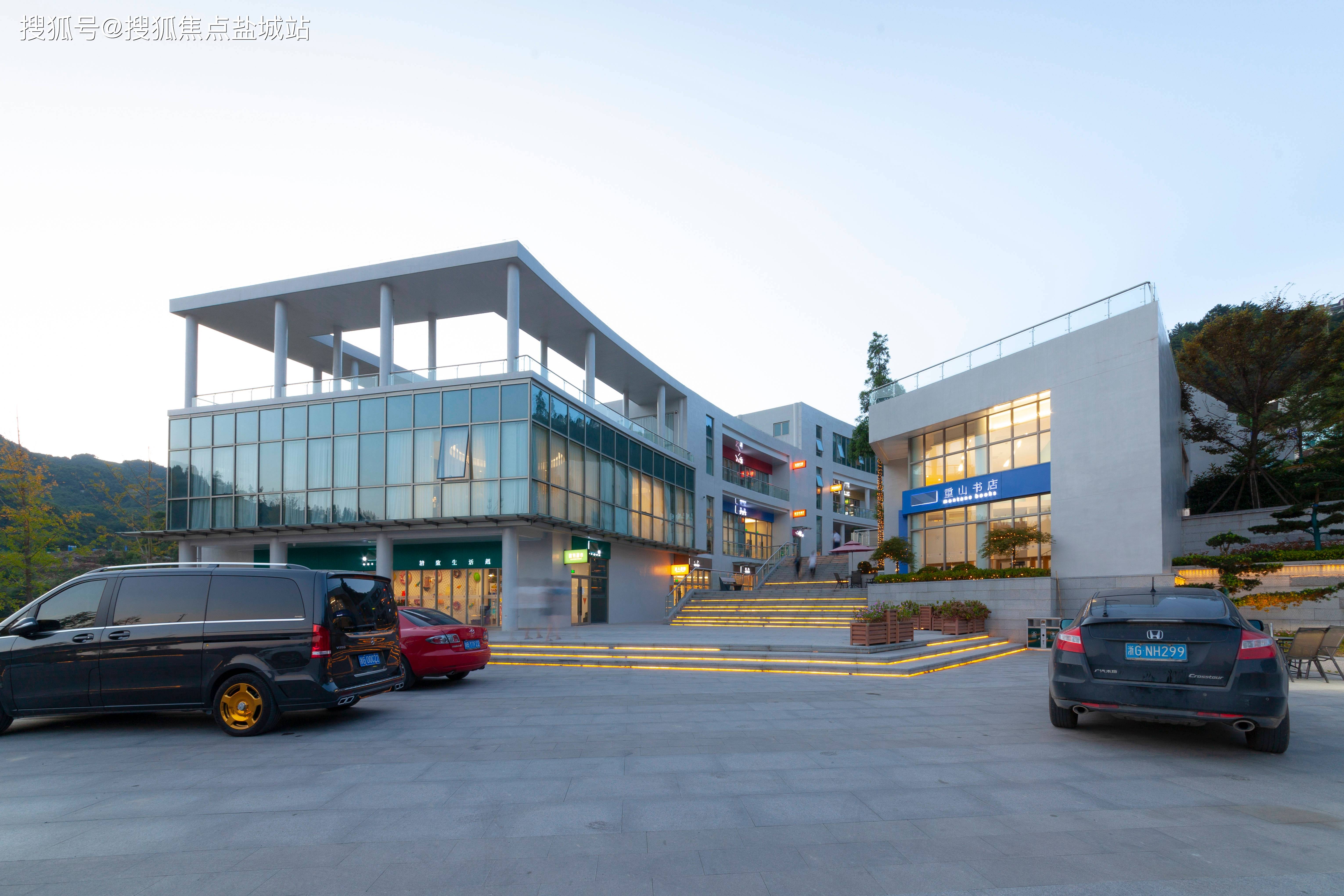 电话→售楼中心首页网站→楼盘详情→24小时热线电话_绿城_配套_义乌