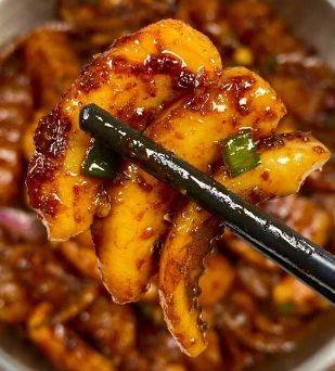 香辣鱿鱼土豆简单易学家常美味