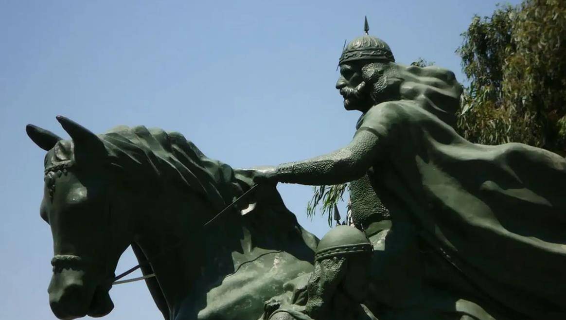 原创解读骑士苏丹萨拉丁不仅是圣战领袖而且赢得了十字军的尊重
