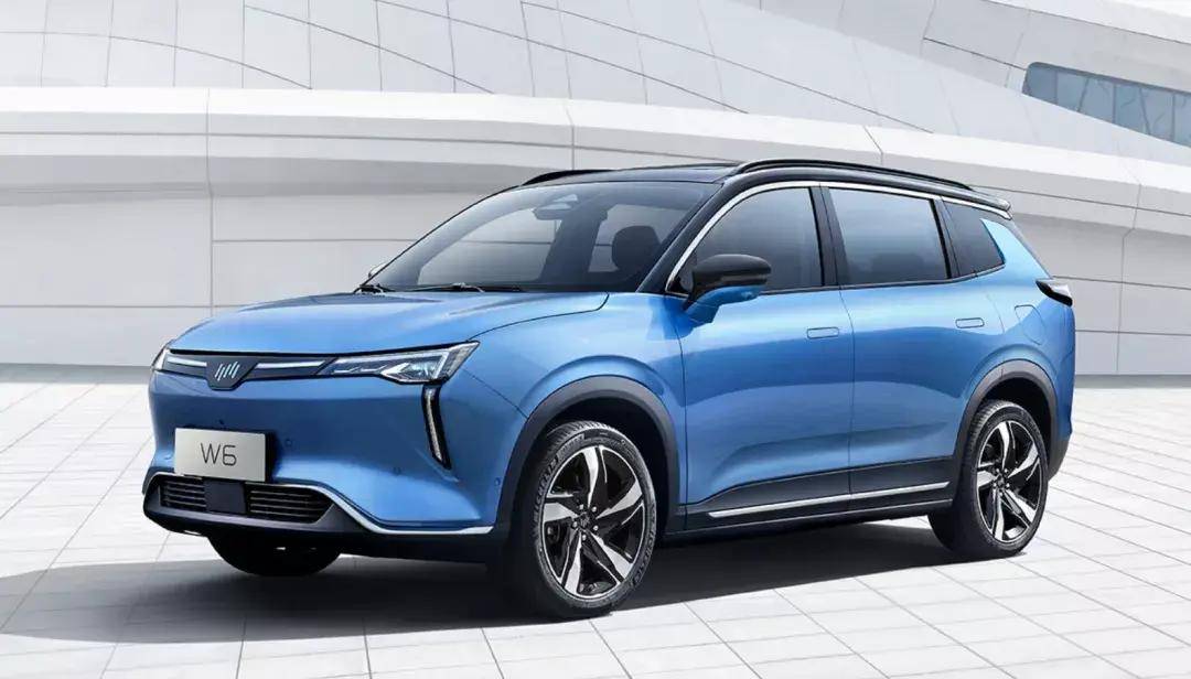 不够钱用了,怎么办?上市融资就可以了.