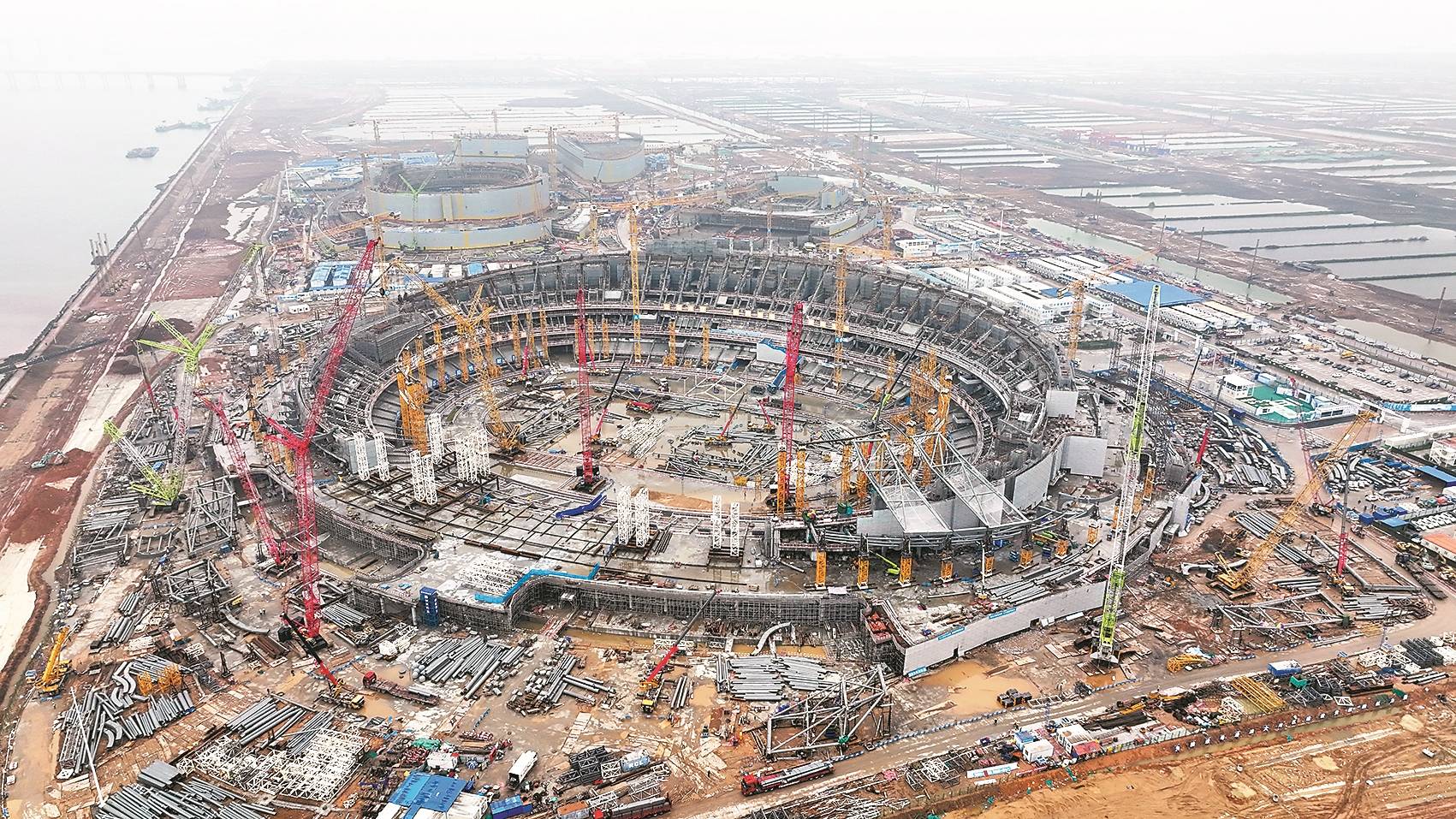 南沙综合体育场提前20天封顶,将举办十五届全运会多项赛事_施工_项目