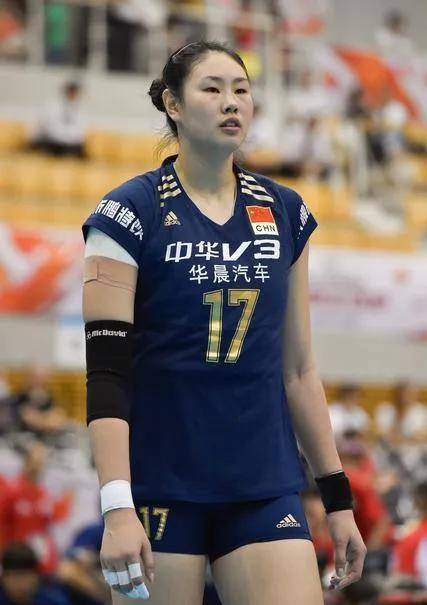 近20年女排四大最强副攻颜妮低调又漂亮赵蕊蕊43岁依旧未婚