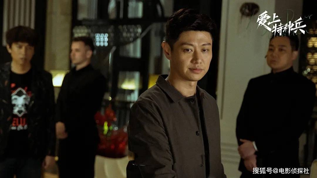 原创意想不到烈焰中的鬼木化身型男歌手演员赵荀爆改成功