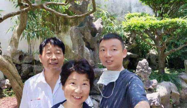 郭威这个时候还藏着掖着吗杜新枝就这样逍遥自在实在荒唐