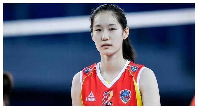 原创女排接班人丁霞传喜事备战奥运中喜迎双喜