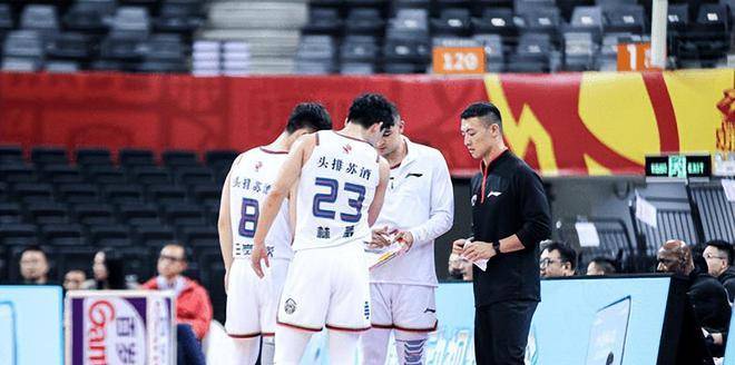 原创南京同曦队林葳罚球神准带队四连胜