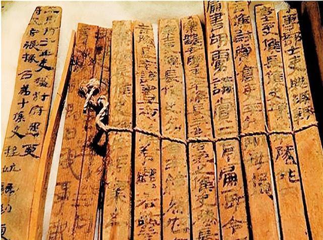 汉代竹简,废弃后还有一个不方便说的功能,历史真相和想的不一样_简牍_