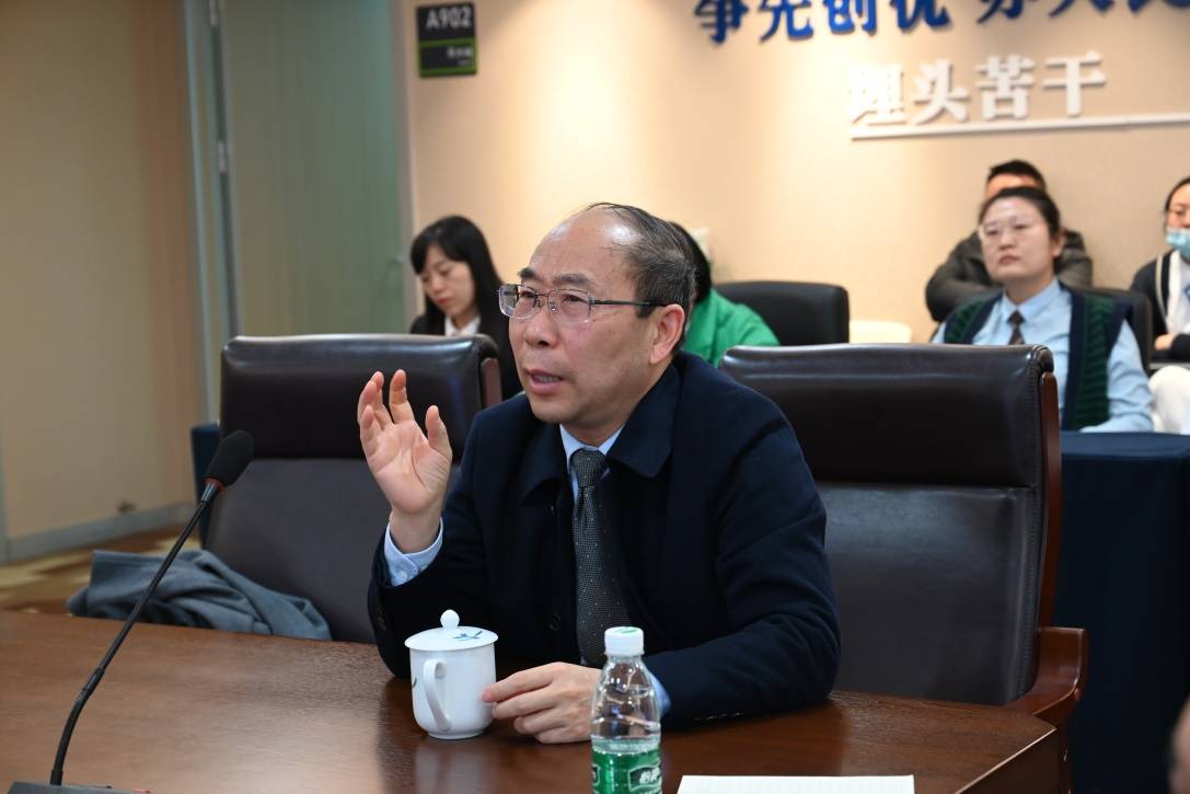 医疗不分国界澳大利亚教授莅临重庆爱尔共探眼科发展