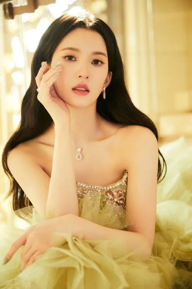 烈焰但凡女主邢菲颜值拉垮一点都压不住这群绝色女配