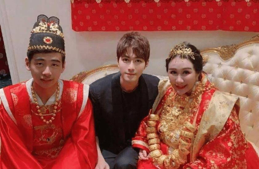 辛奇隆:娶赌王女儿,被称哈尔滨之光,他亲身验证书中