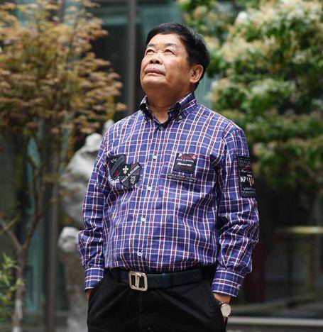 曹德旺3次问财1次问命4上石竹山得老和尚点拨