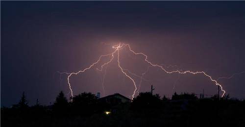 古代没有电但电字却诞生了3000年那古人的电到底指什么